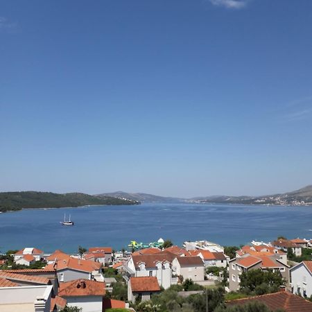 Apartmani Mila A1 & A2 & 3 Trogir Exteriér fotografie